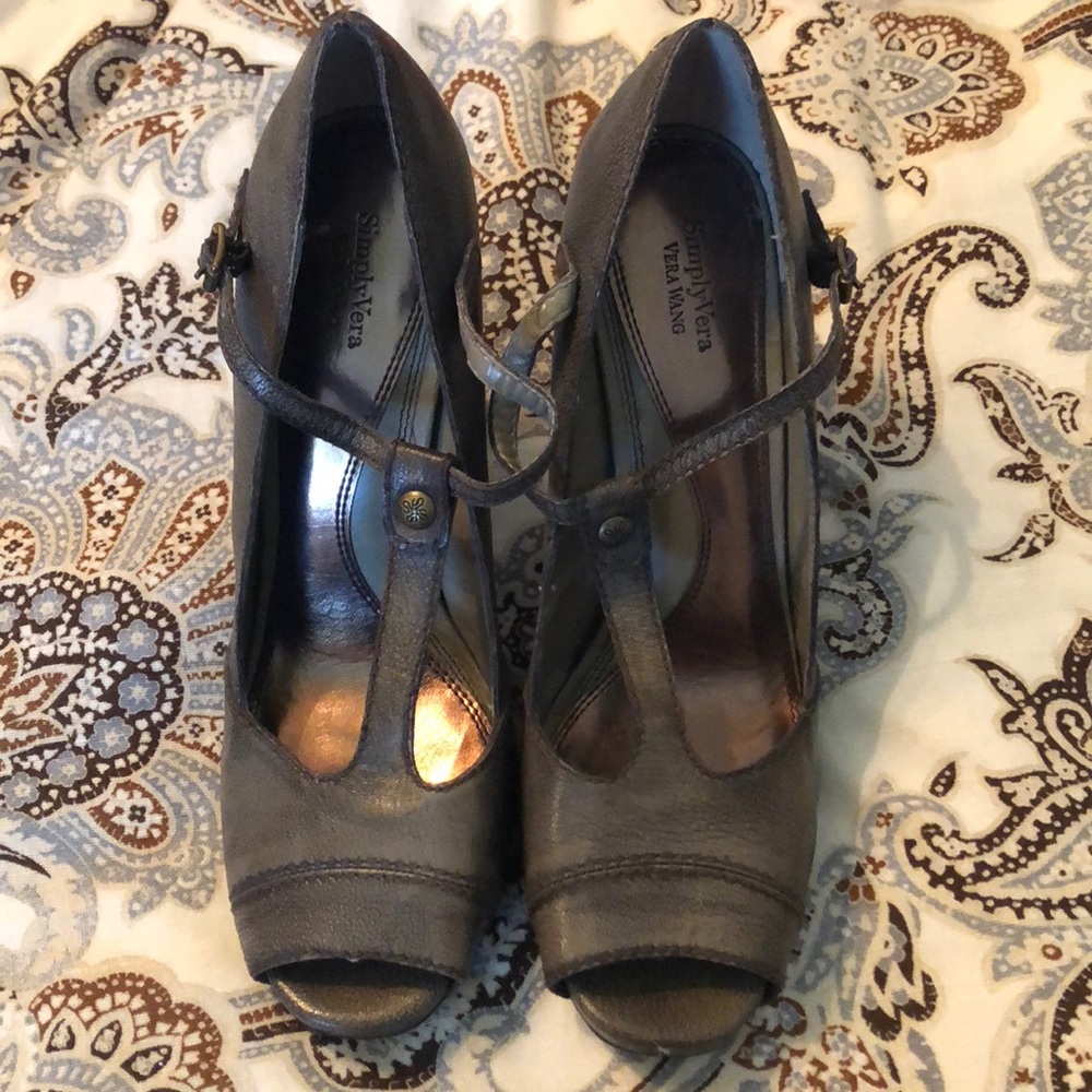 Simply Vera Taupe Peep Toe chunky heels